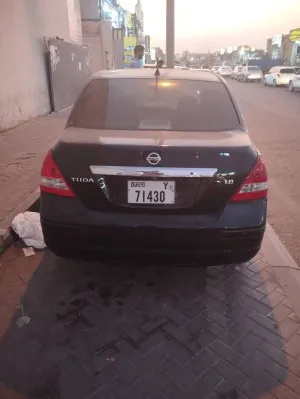 2011 نيسان تيدا