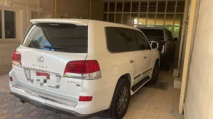 2013 Lexus LX 570