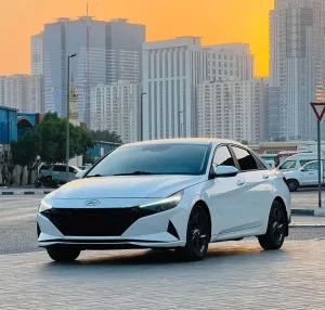 2022 Hyundai Elentra in dubai