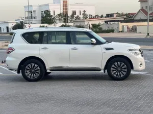 2014 نيسان باترول 