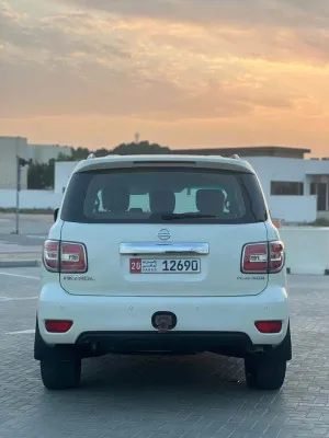 2014 نيسان باترول 