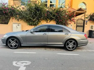 2010 Mercedes-Benz S-Class