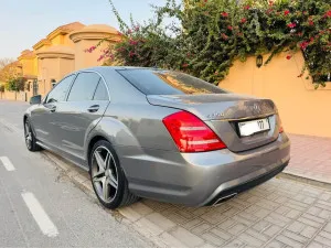 2010 Mercedes-Benz S-Class