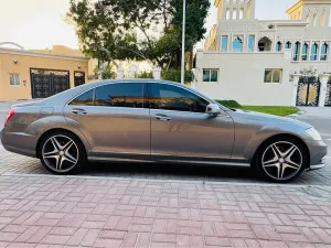 2010 Mercedes-Benz S-Class