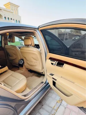 2010 Mercedes-Benz S-Class