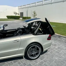 2004 Mercedes-Benz SL