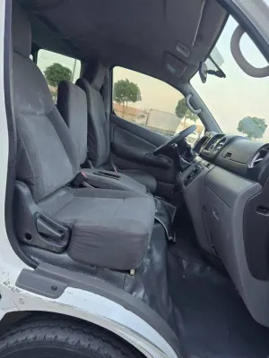 2015 Nissan Urvan