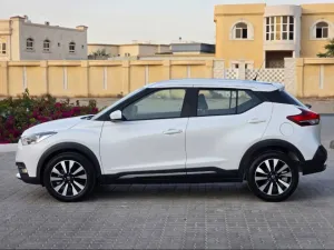 2020 Nissan KICKS