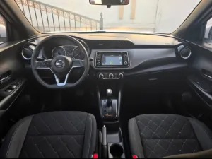 2020 Nissan KICKS