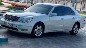 2001 لكزس ال اس in dubai
