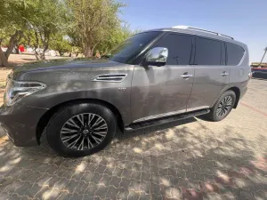 2014 نيسان باترول 