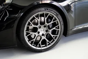 2025 Porsche 911 Carrera