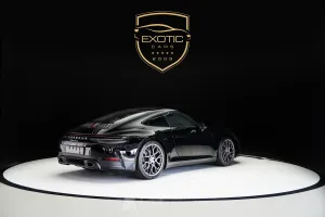2025 Porsche 911 Carrera