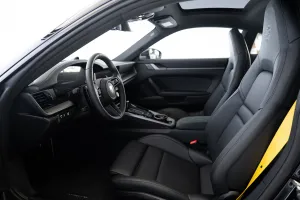 2025 Porsche 911 Carrera