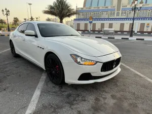 2015 Maserati Ghibli I in dubai