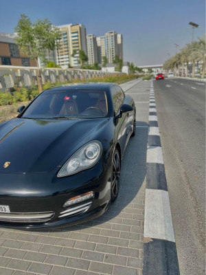 2013 Porsche Panamera in dubai