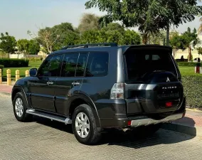 2015 Mitsubishi Pajero