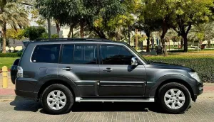 2015 Mitsubishi Pajero