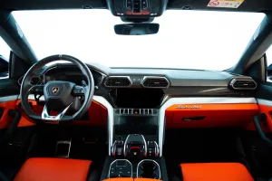 2021 Lamborghini URUS