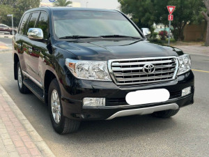 2011 Toyota Land Cruiser