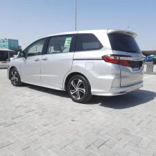 2015 هوندا أوديسي 