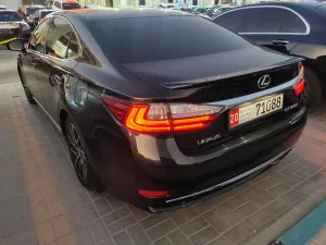 2016 Lexus ES