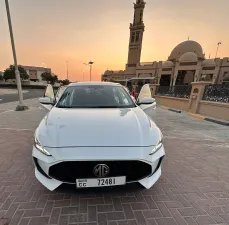 2022 MG GT