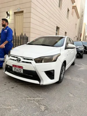 2017 تويوتا ياريس in dubai