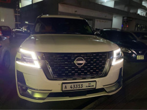 2017 Nissan Armada in dubai