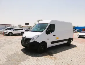 2020 Renault Master in dubai