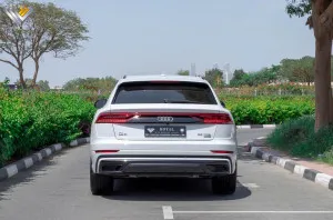 2021 Audi Q8