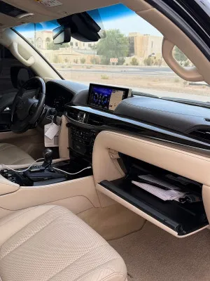 2017 Lexus LX 570