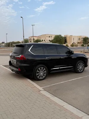 2017 Lexus LX 570