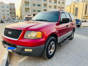 2004 Ford Expedition in dubai