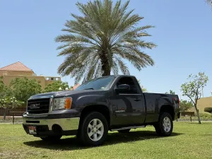 2011 GMC Sierra in dubai