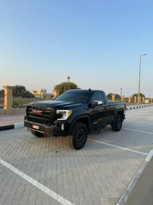 2019 جي أم سي سييرا in dubai