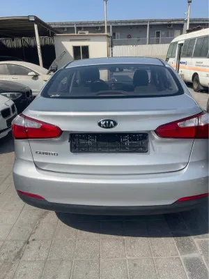 2016 كيا سيراتو