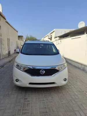 2012 Nissan Quest in dubai