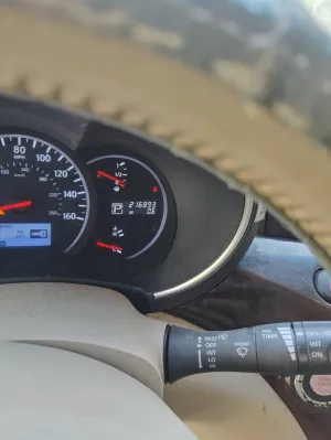 2012 Nissan Quest