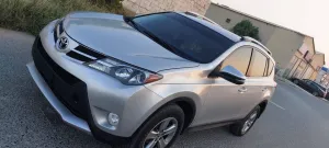2015 تويوتا راف ٤