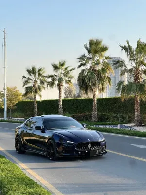 2019 Maserati Ghibli I in dubai