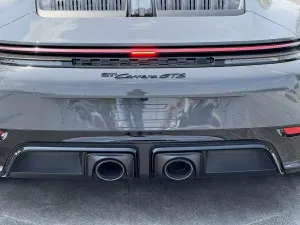2025 بورش 911 كاريرا