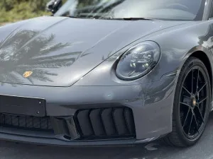 2025 بورش 911 كاريرا