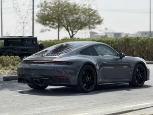 2025 بورش 911 كاريرا