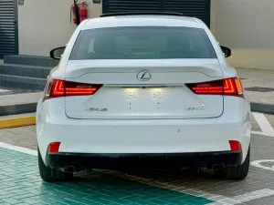 2019 Lexus IS 350