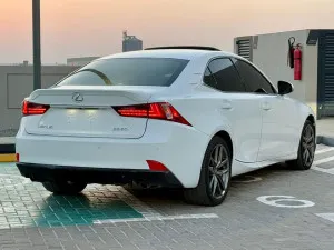 2019 Lexus IS 350