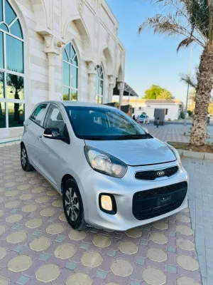 2016 كيا بيكانتو in dubai