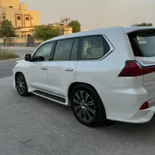 2016 Lexus LX 570