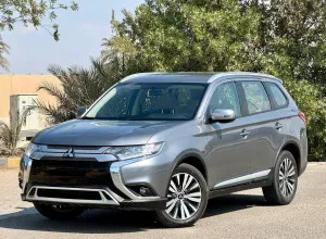 2022 Mitsubishi Outlander in dubai