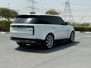 2023 لاند روفر رينج روفر